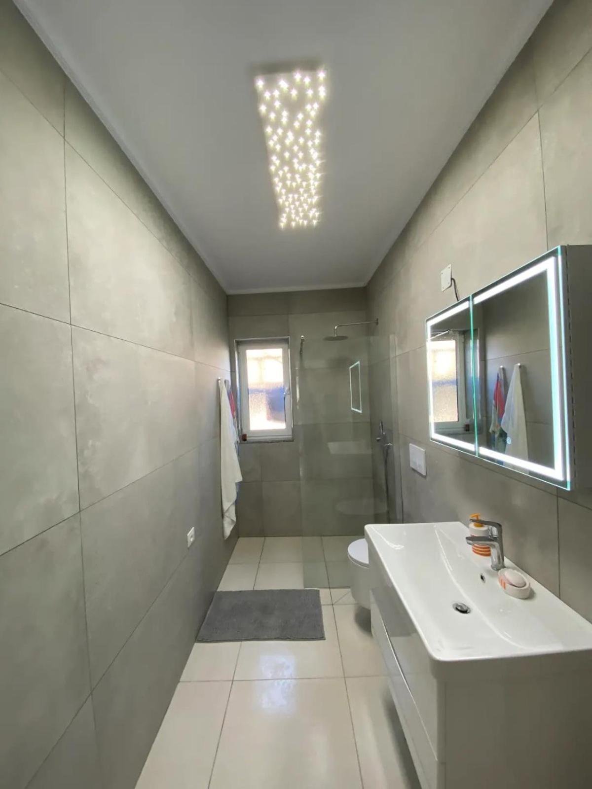 Bright & Cozy Room With Balcony Zhaban Exterior photo
